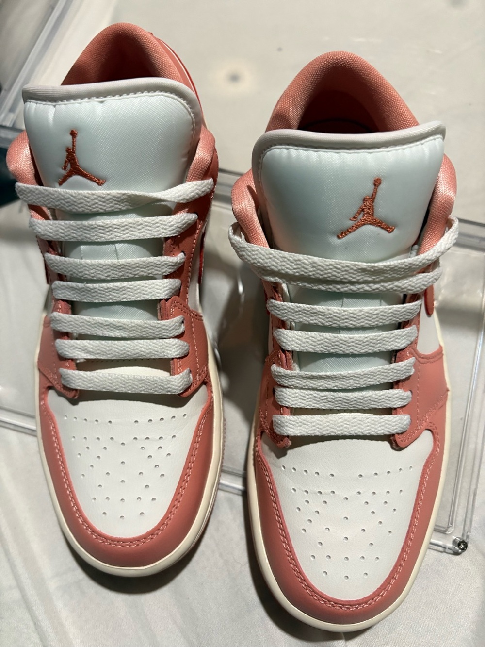 Nike Kids Low-Top Sneakers in Pink and White Jordan One Lows